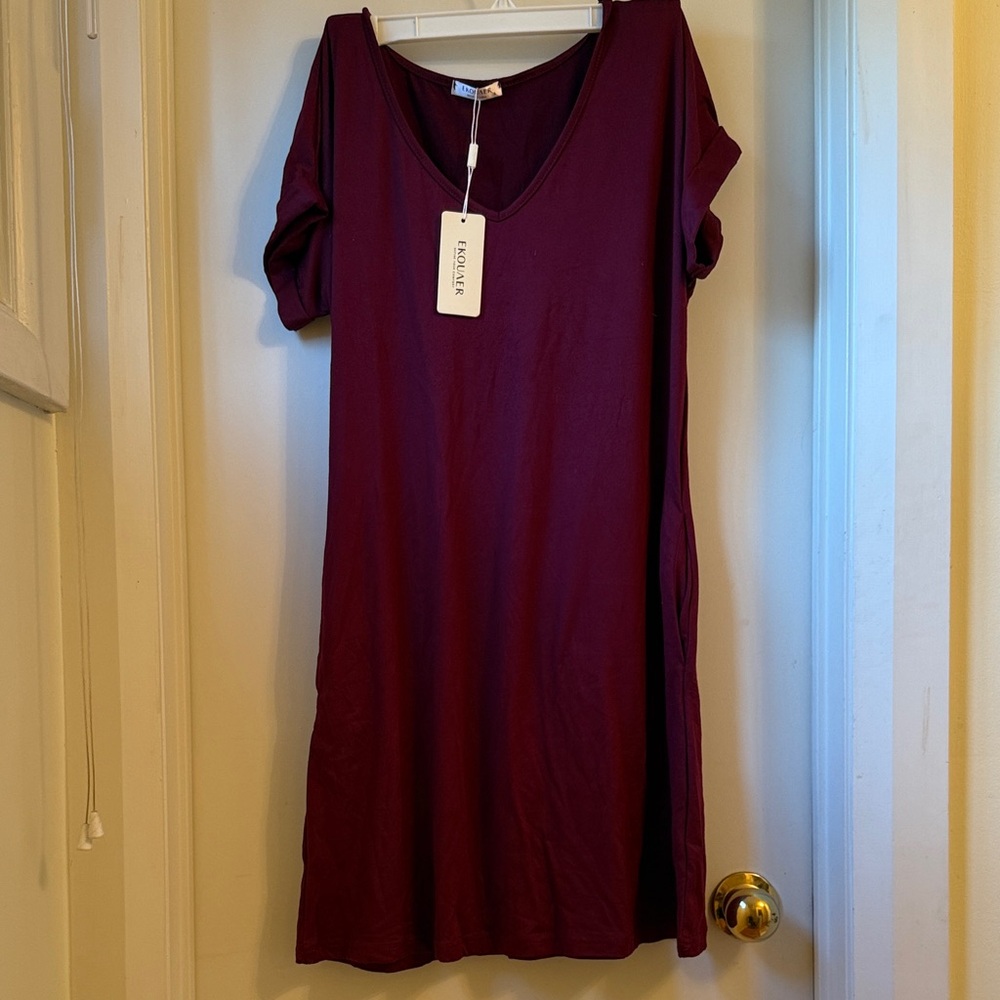 NWT EKOUAER Burgundy V-Neck Dress